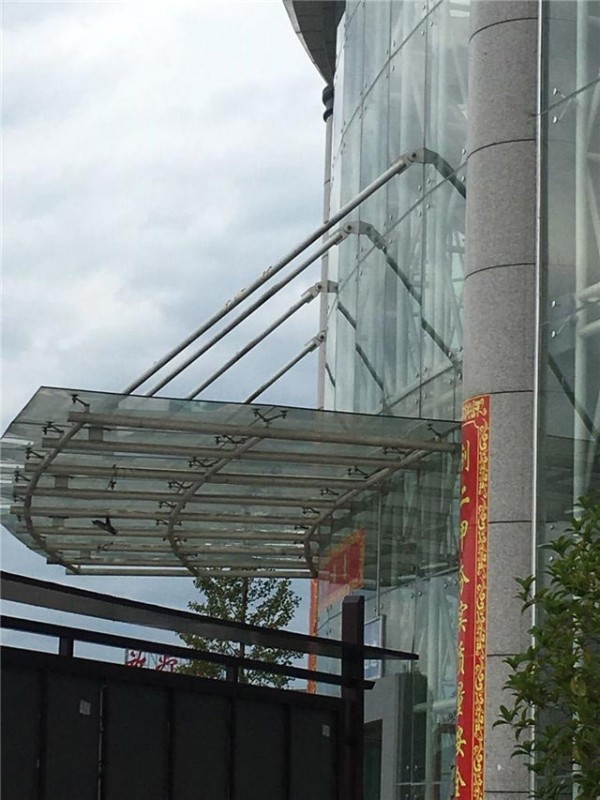 鋼結(jié)構(gòu)